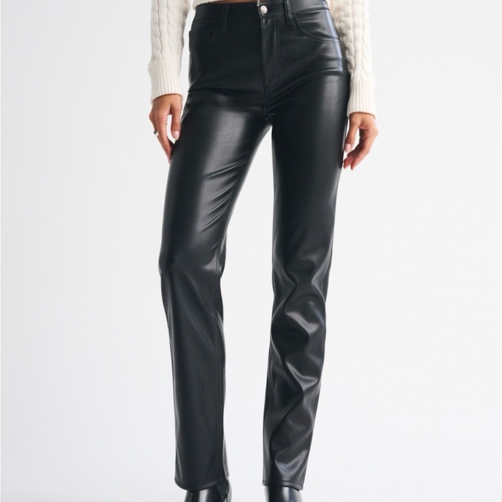 Abercrombie 90s straight ultra high rise leather pants - CURVE LOVE